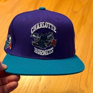 Charlotte Hornets Mitchell &  Ness hat
